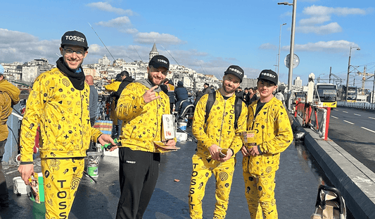 Parado pela polícia, adorado pelos jogadores: A grande estreia da TOSSITna Turquia 🇹🇷